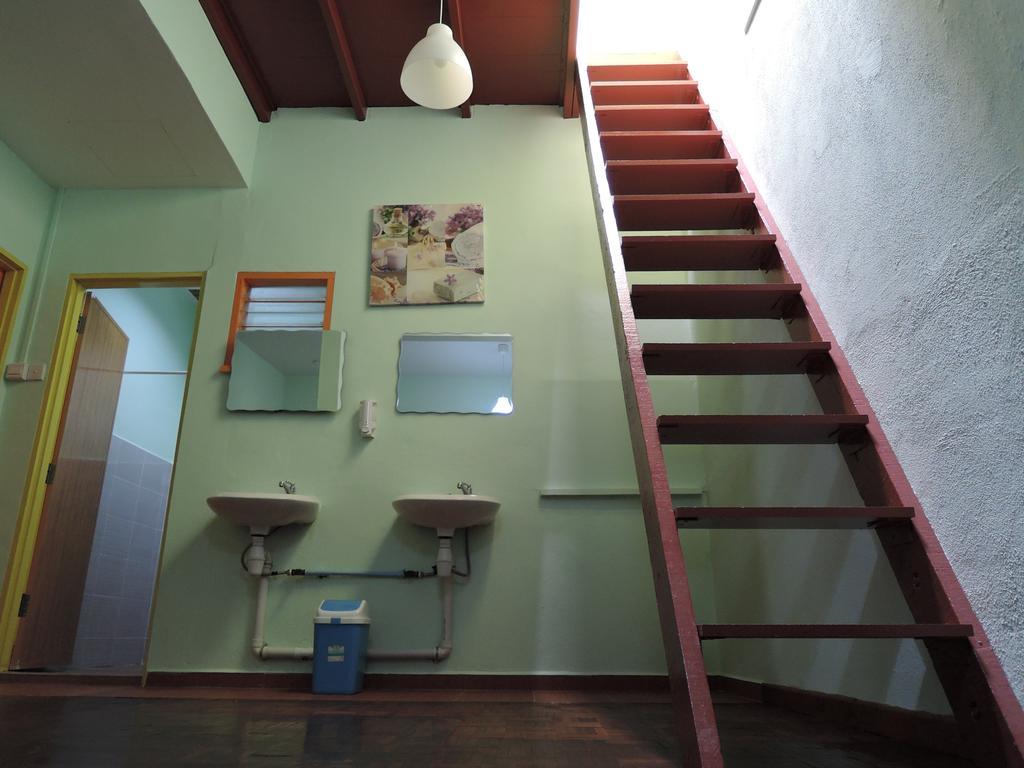 The Pillohouzzze Hotel Malacca Екстериор снимка